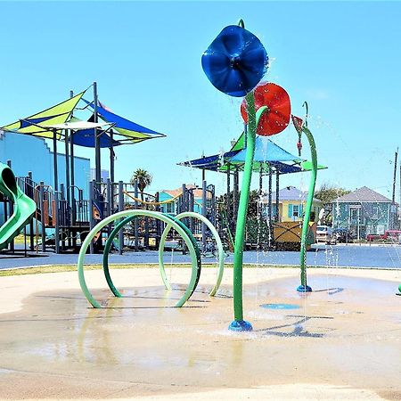 Casaazul-2605B-Pleasure Pier & Beach A Block Away- 3Bed 2Bath 7 Beds- 7 Minutes To Cruise Terminal 加尔维斯敦 外观 照片