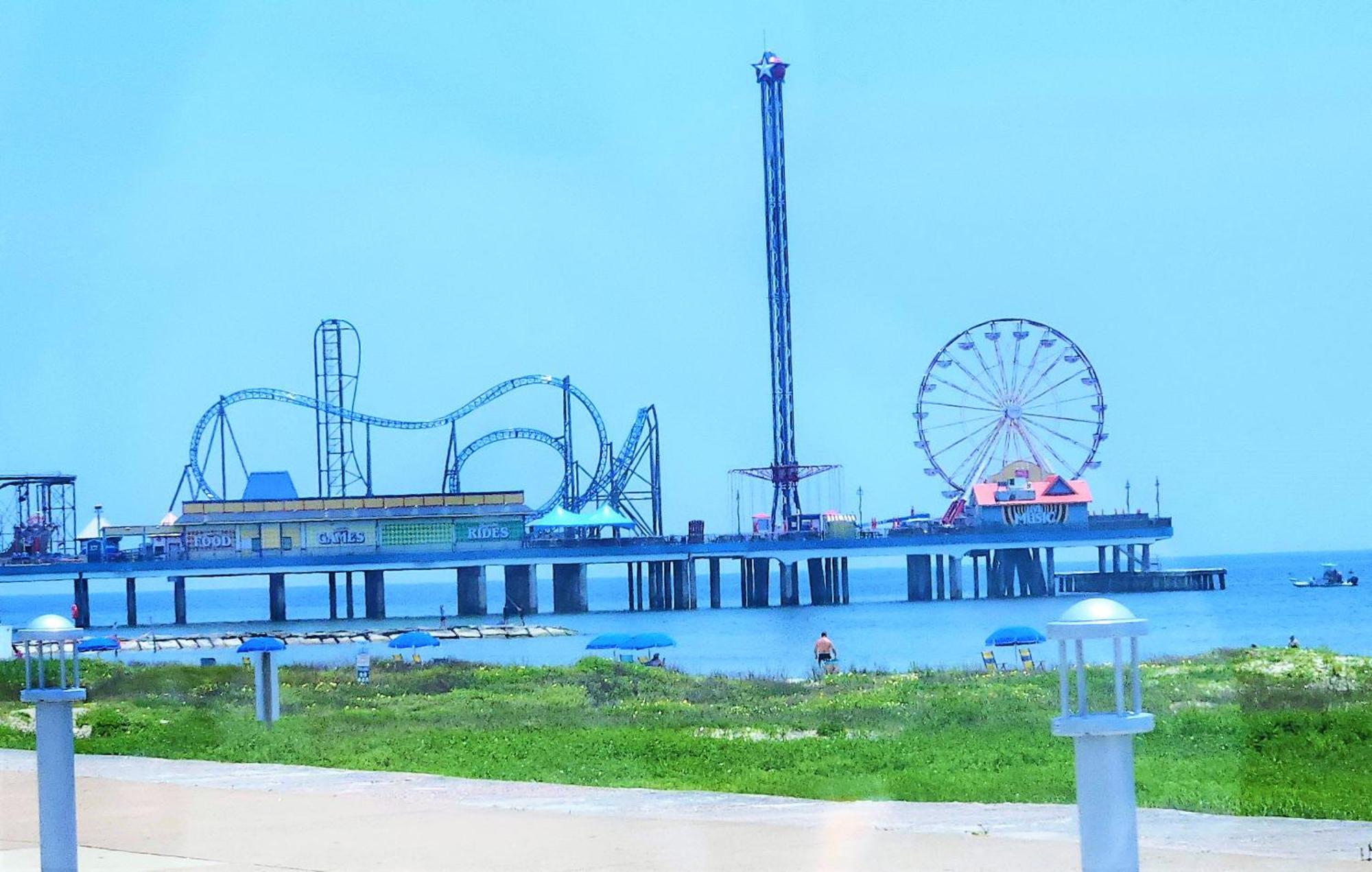 Casaazul-2605B-Pleasure Pier & Beach A Block Away- 3Bed 2Bath 7 Beds- 7 Minutes To Cruise Terminal 加尔维斯敦 外观 照片
